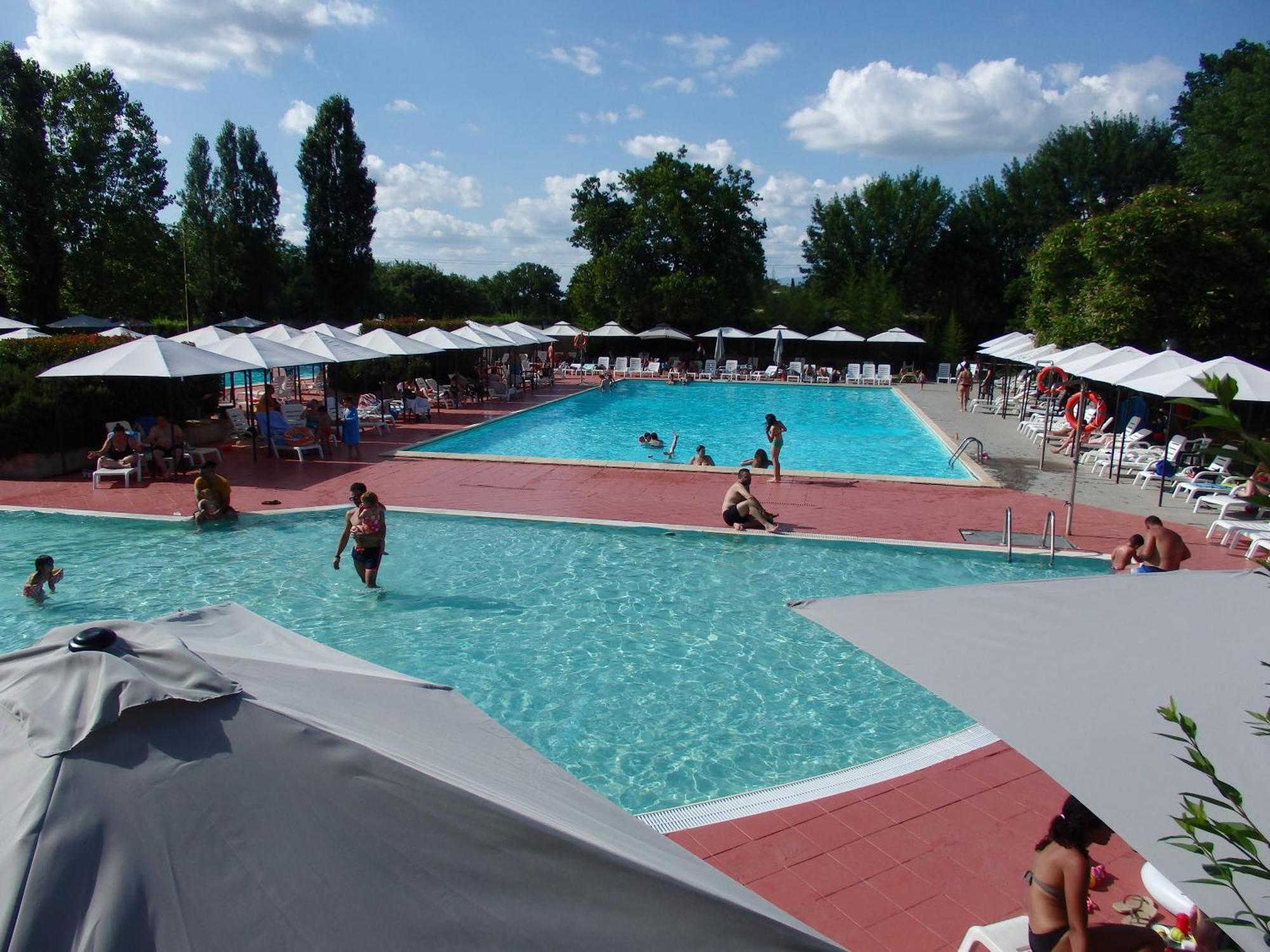 Camping Village La Chiocciola Capannole Ngoại thất bức ảnh